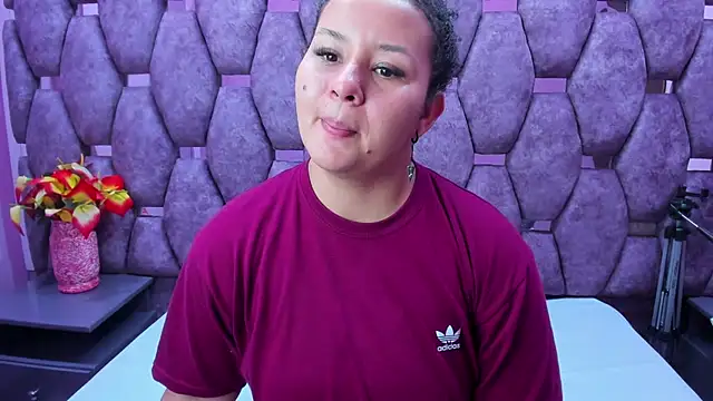 Snapshot of AlaSmith chatting on September 26, 2:26 am AlaSmith online show from September 26, 2:26 am