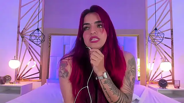 valeriee millerr  online show from December 20, 9:28 pm