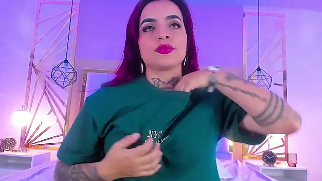 valeriee millerr  online show from December 27, 1:28 pm