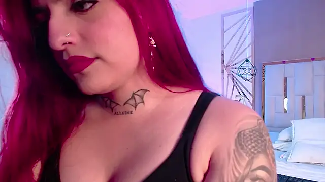 valeriee millerr  online show from March 3, 6:22 pm
