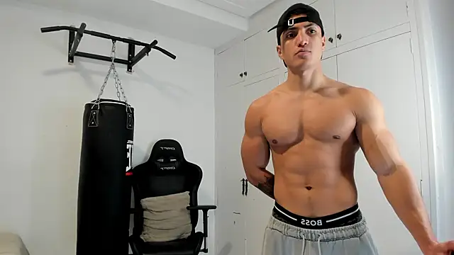 Snapshot of dan01_ chatting on January 16, 8:24 pm dan01 online show from January 16, 8:24 pm