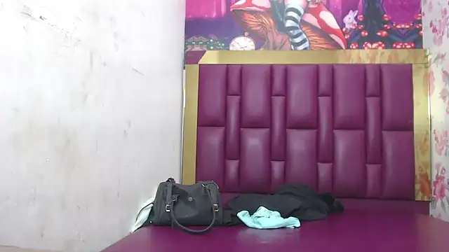 china black  online show from February 5, 5:31 pm