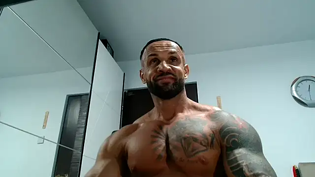 Magnificmuscles89 online show from November 3, 10:32 pm