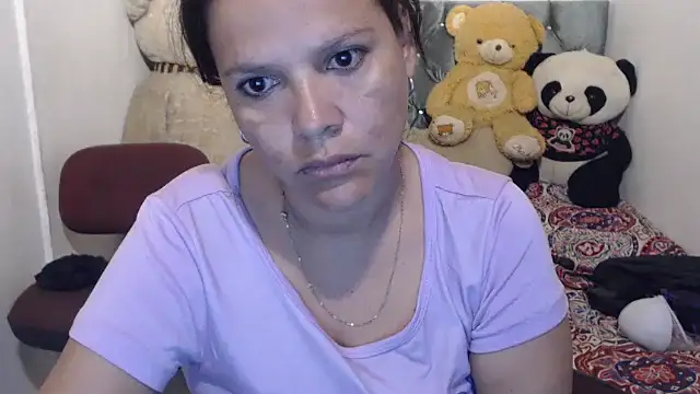 Snapshot of manzanahot9 chatting on December 14, 12:33 pm manzanahot9 online show from December 14, 12:33 pm