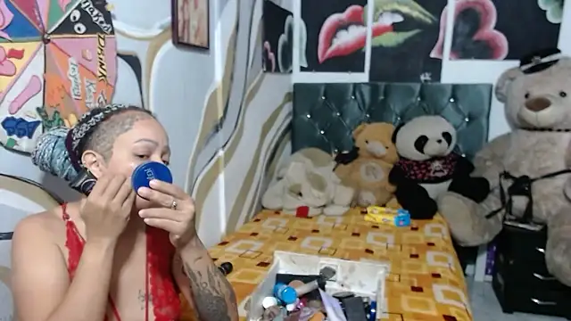 Snapshot of manzanahot9 chatting on November 16, 10:32 am manzanahot9 online show from November 16, 10:32 am