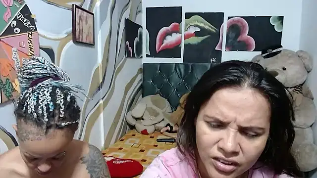 Snapshot of manzanahot9 chatting on November 17, 5:41 pm manzanahot9 online show from November 17, 5:41 pm