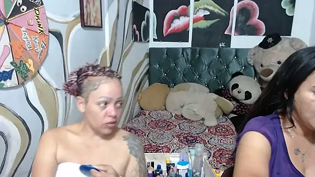 manzanahot9 online show from April 4, 7:55 pm