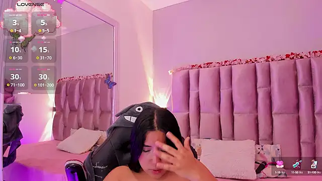 Snapshot of NikyBrookss chatting on October 13, 1:00 pm NikyBrookss online show from October 13, 1:00 pm