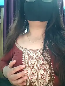 Aishwaryaa 69 online show from October 6, 4:32 am