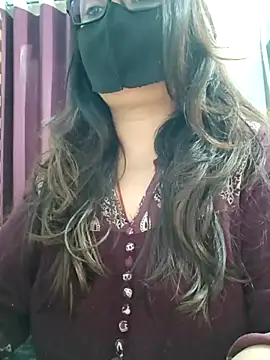 Aishwaryaa 69 online show from May 6, 2:40 am