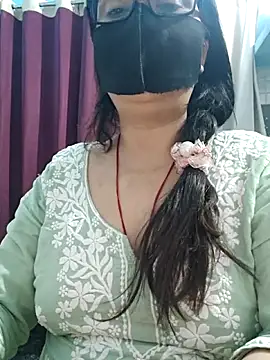 Aishwaryaa 69 online show from May 10, 2:17 am