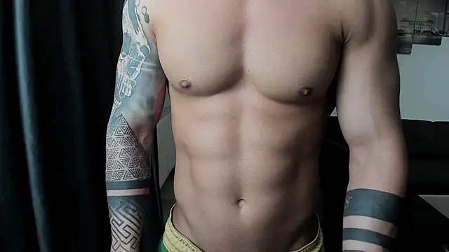 Richarddarell1 online show from May 10, 4:50 am