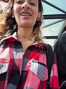 Rob and lizzy online show from February 12, 8:15 pm