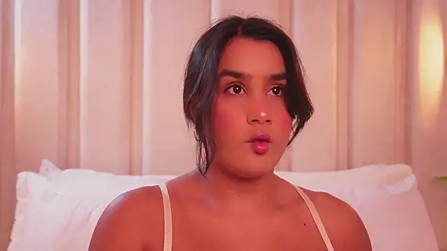 Snapshot of bonniekim_ chatting on October 20, 9:37 pm bonniekim online show from October 20, 9:37 pm