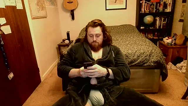 Hairy Guy30 online show from January 8, 5:59 pm