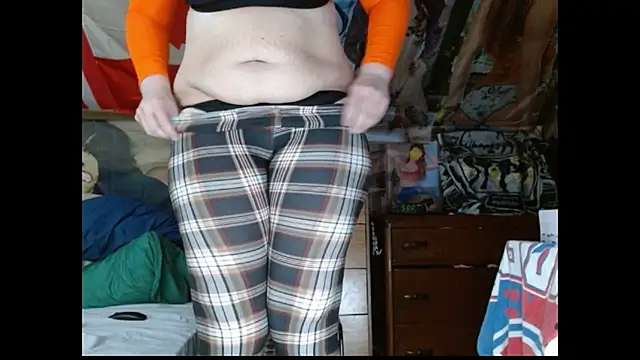 cosmicjones online show from February 19, 10:00 am