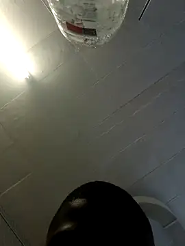 ELLOT200 online show from February 6, 12:30 pm