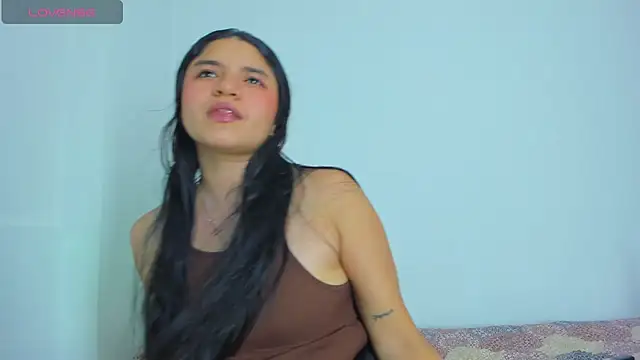 Snapshot of ayheleensexygirl1 chatting on December 30, 7:00 pm ayheleensexygirl1 online show from December 30, 7:00 pm