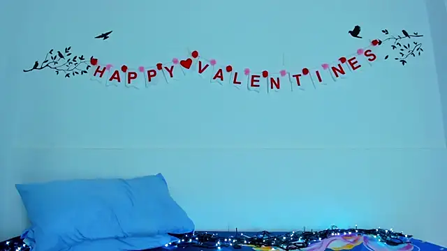 Snapshot of ayheleensexygirl1 chatting on February 16, 10:10 pm ayheleensexygirl1 online show from February 16, 10:10 pm