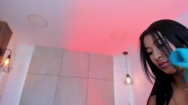 BellaHarllow online show from May 14, 8:04 pm