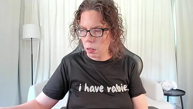 SaraDesirexo online show from March 26, 1:06 pm