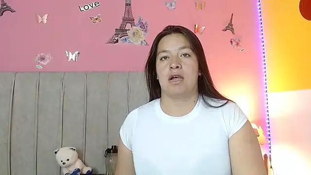 Snapshot of monickhot303av chatting on September 19, 4:03 am monickhot303av online show from September 19, 4:03 am