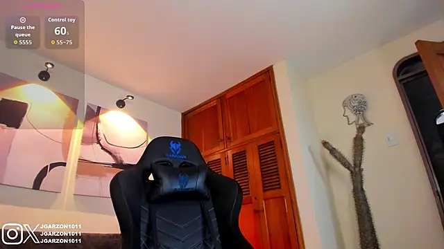  joansoto online show from March 26, 1:28 pm