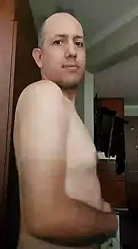 Snapshot of carozi chatting on December 19, 12:34 pm carozi online show from December 19, 12:34 pm