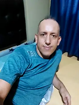 Snapshot of carozi chatting on March 1, 5:49 pm carozi online show from March 1, 5:49 pm