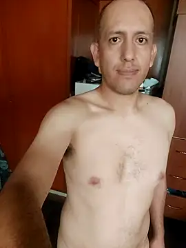 Snapshot of carozi chatting on March 2, 12:43 pm carozi online show from March 2, 12:43 pm