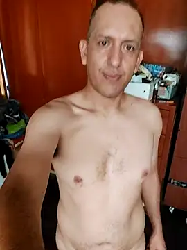 Snapshot of carozi chatting on March 3, 12:58 pm carozi online show from March 3, 12:58 pm