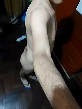 Snapshot of carozi chatting on September 12, 11:04 pm carozi online show from September 12, 11:04 pm