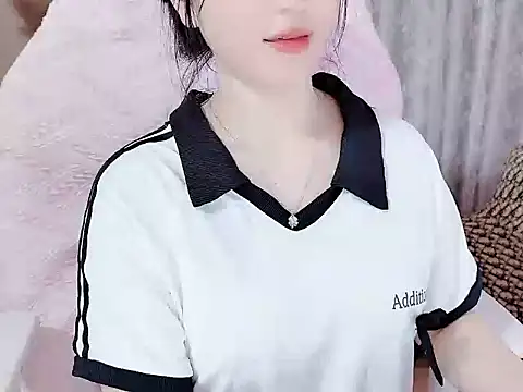 Snapshot of _Lygn__ chatting on September 17, 3:57 pm  Lygn   online show from September 17, 3:57 pm