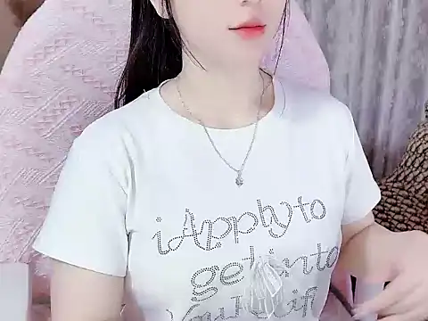 Snapshot of _Lygn__ chatting on September 18, 12:18 pm  Lygn   online show from September 18, 12:18 pm