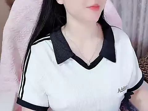 Snapshot of _Lygn__ chatting on September 20, 12:39 pm  Lygn   online show from September 20, 12:39 pm