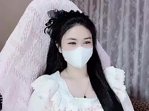 Snapshot of _Lygn__ chatting on October 24, 5:53 pm  Lygn   online show from October 24, 5:53 pm