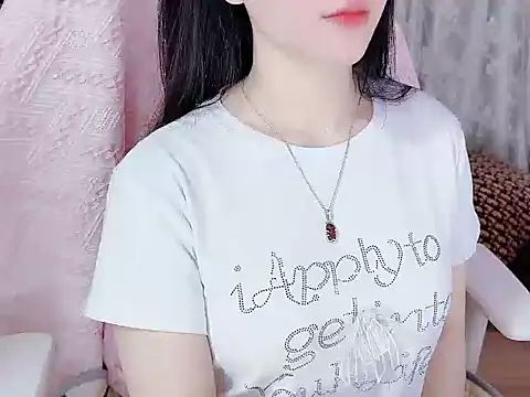 Snapshot of _Lygn__ chatting on October 29, 1:02 pm  Lygn   online show from October 29, 1:02 pm