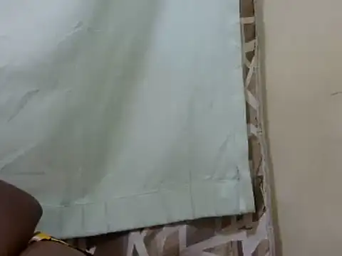 Snapshot of ebony_valleria chatting on February 28, 5:15 am ebony valleria online show from February 28, 5:15 am