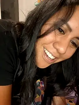 Snapshot of KasiaVenus_ chatting on February 7, 2:40 am KasiaVenus online show from February 7, 2:40 am