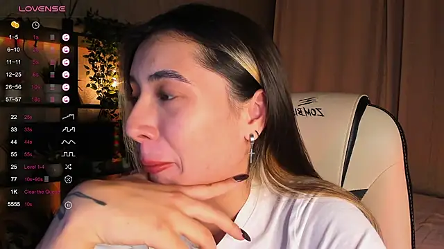 DarlaLike online show from October 4, 4:10 am