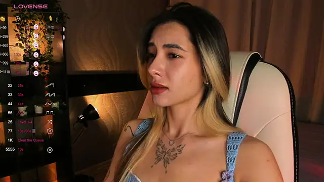 DarlaLike online show from November 5, 3:39 am