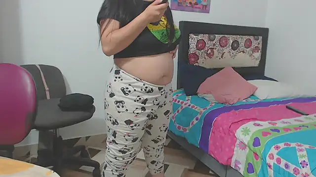 yournaughtyandsexyprinces online show from March 21, 6:38 am