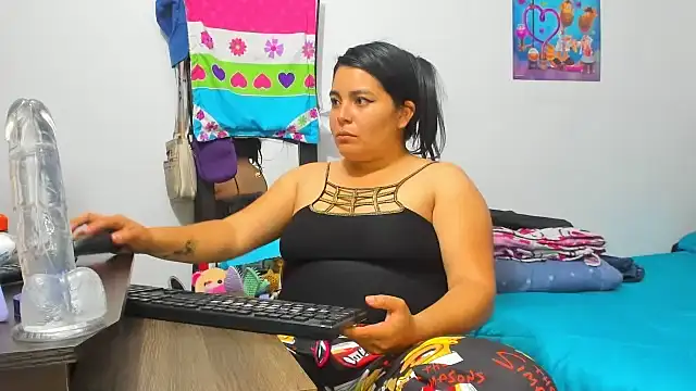 yournaughtyandsexyprinces online show from September 14, 2:11 am