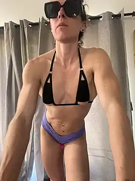 Snapshot of mrs__unknown chatting on May 5, 3:20 pm mrs unknown online show from May 5, 3:20 pm
