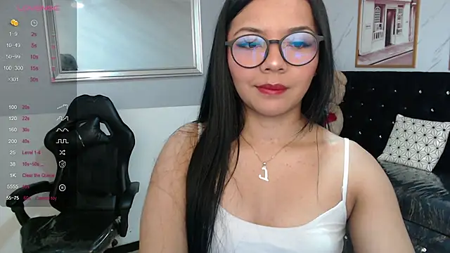 liz 25b online show from February 21, 3:12 am