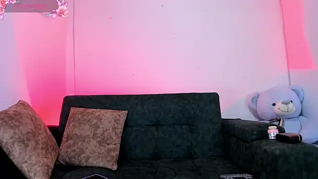 liz 25b online show from May 19, 4:41 am