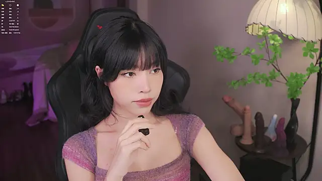 Miuzxc online show from January 12, 11:26 am