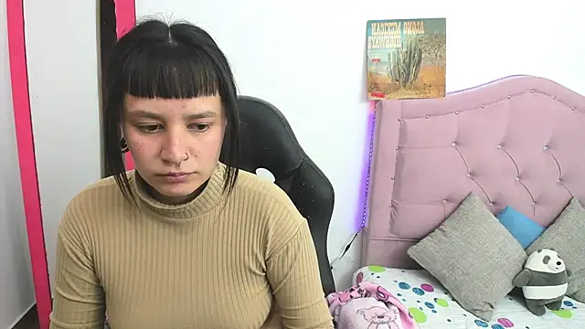 Snapshot of Katalina_novoa chatting on February 11, 9:56 pm Katalina novoa online show from February 11, 9:56 pm