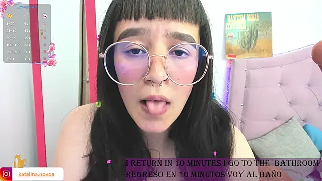 Snapshot of Katalina_novoa chatting on February 14, 4:04 am Katalina novoa online show from February 14, 4:04 am