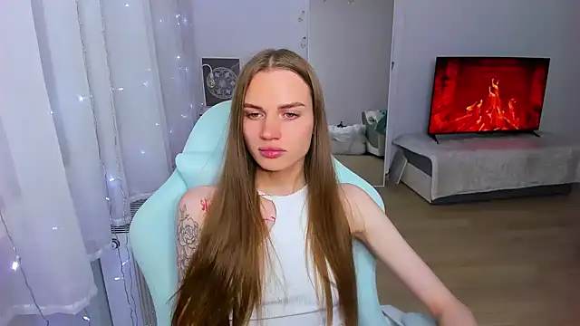 StellaLawless online show from December 3, 8:17 pm